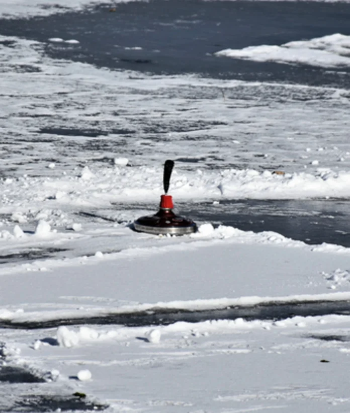 Curling on an ice surface